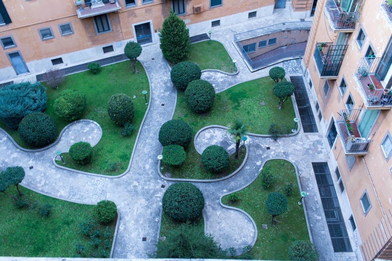 Apartment In Front Of St Peter'S Square And Vatican Museums - Mypad In Rom Eksteriør billede