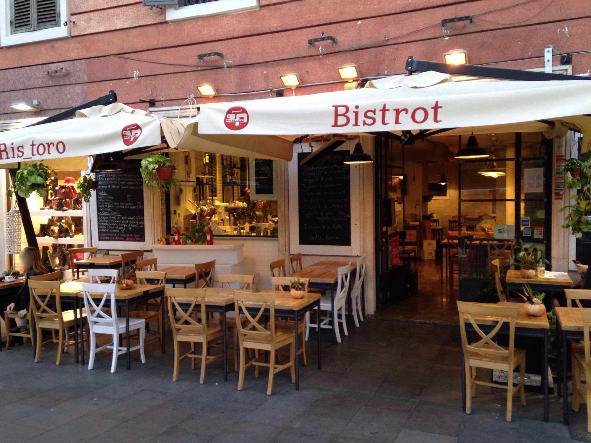 Apartment In Front Of St Peter'S Square And Vatican Museums - Mypad In Rom Eksteriør billede